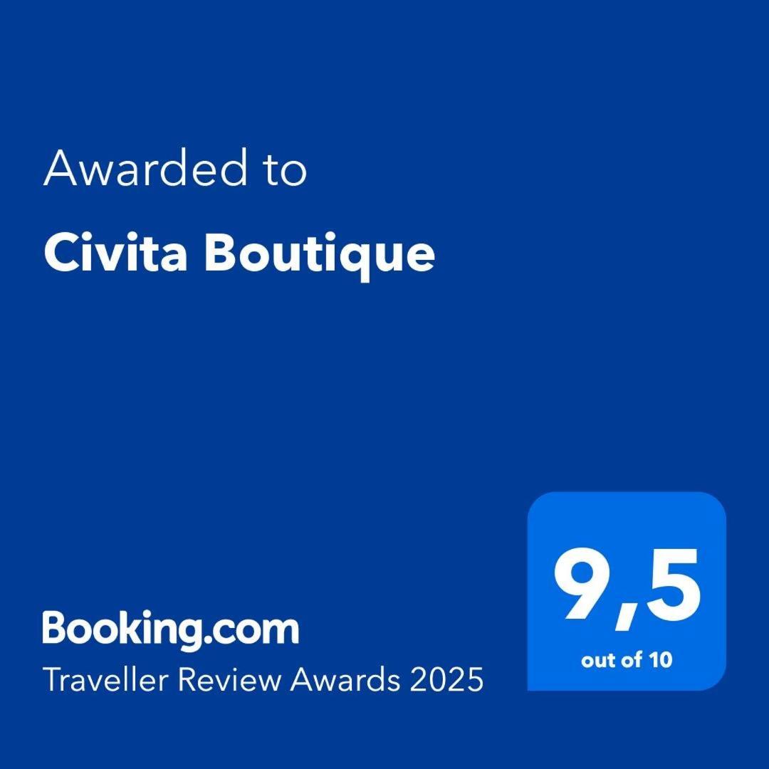 Civita Boutique CTA Exterior photo